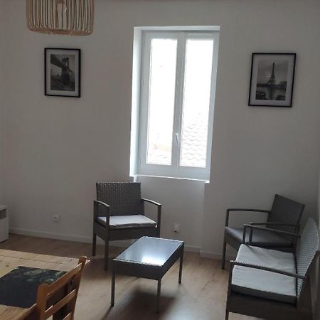 Appartements Simples Et Fonctionnels Pamiers Exterior foto